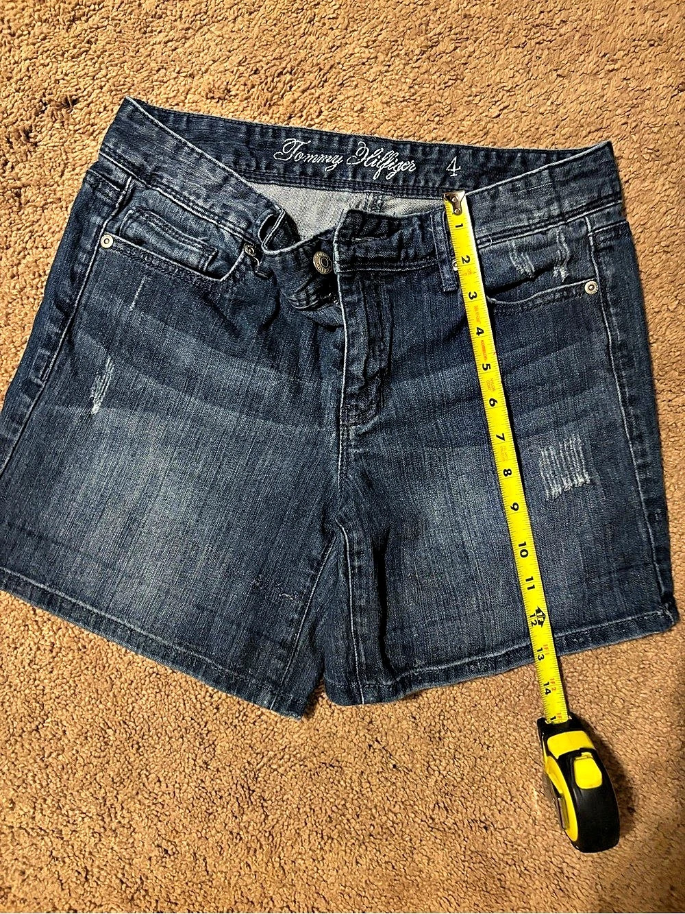 Tommy Hilfiger Women's Dark Wash Denim Shorts Denim Jean Shorts in Blue